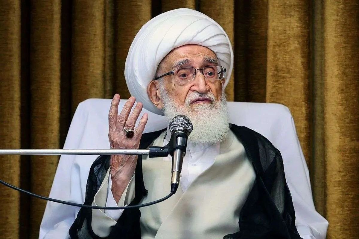آیت‌الله نوری همدانی: مردم از گرانی به ستوه آمدند / کاهش ارزش پول ملی مردم را سرگردان کرد و این گرانی و سختی معیشت کمر مردم را خم کرد