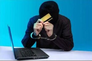 انسداد حدود ۲ هزار کارت و حساب بانکی مرتبط کلاهبرداران