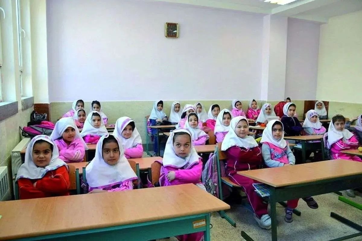 امکان ثبت سفارش کتب درسی تمامی پایه‌های تحصیلی*