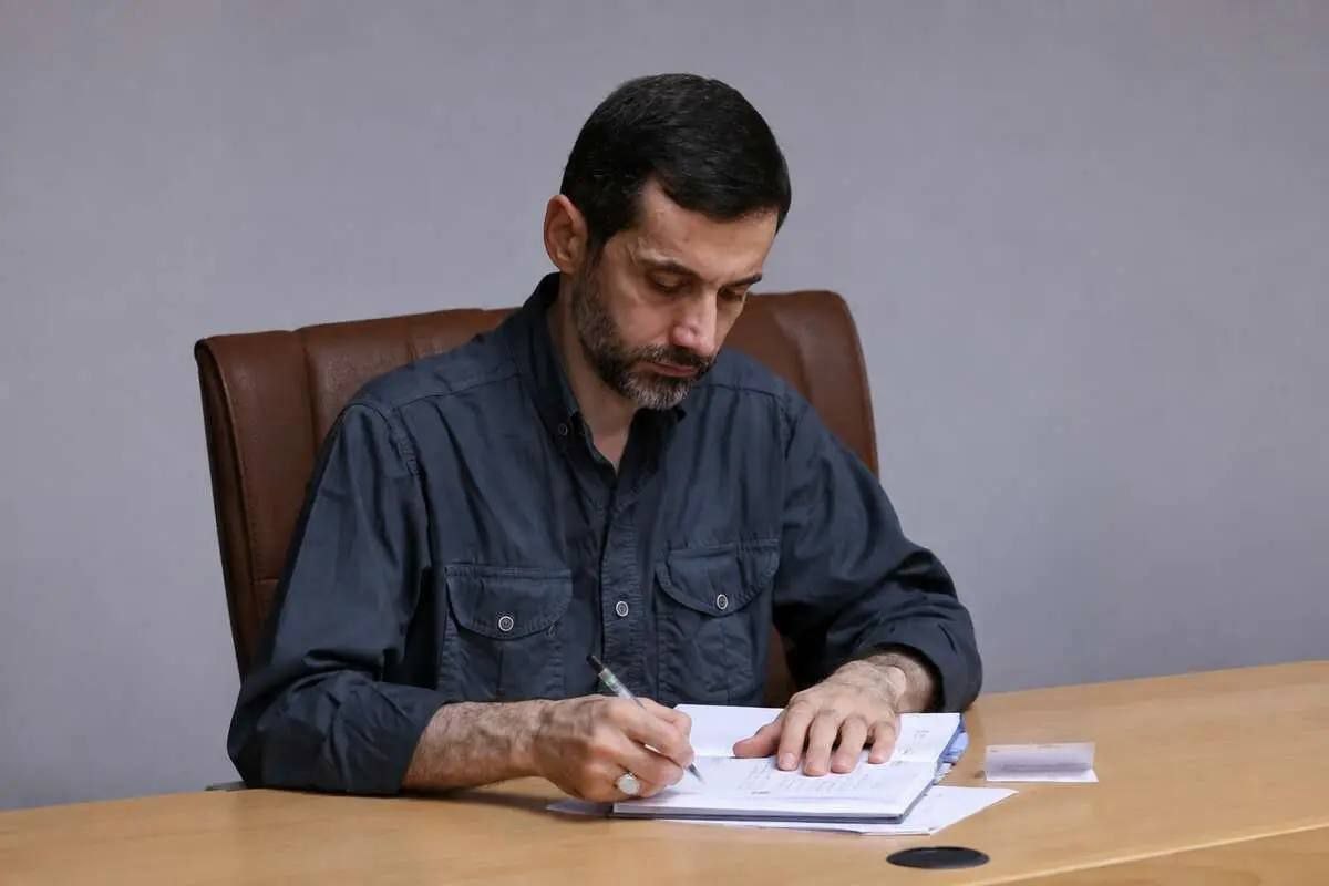 پاسخ یوسف پزشکیان به علیمی مداح